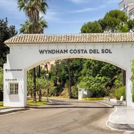 Apartamento Beautiful With Stunning Sea Views, Perfect For Relaxation *