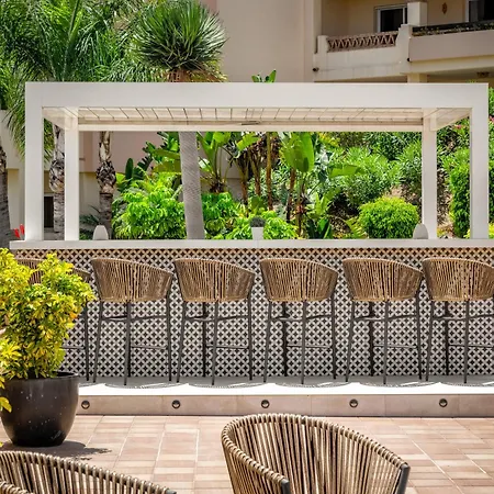 Beautiful With Stunning Sea Views, Perfect For Relaxation Apartament *