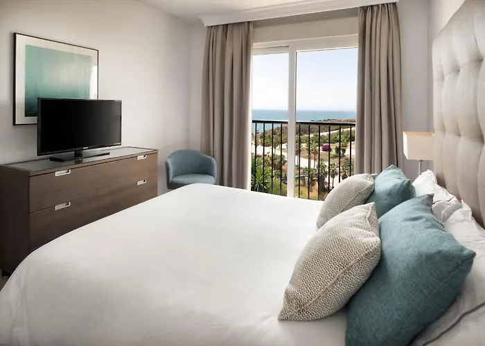 Beautiful With Stunning Sea Views, Perfect For Relaxation Fuengirola