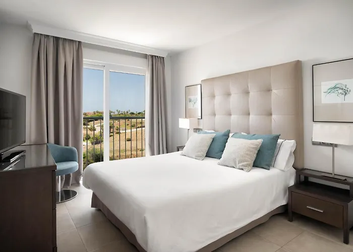 Beautiful With Stunning Sea Views, Perfect For Relaxation *