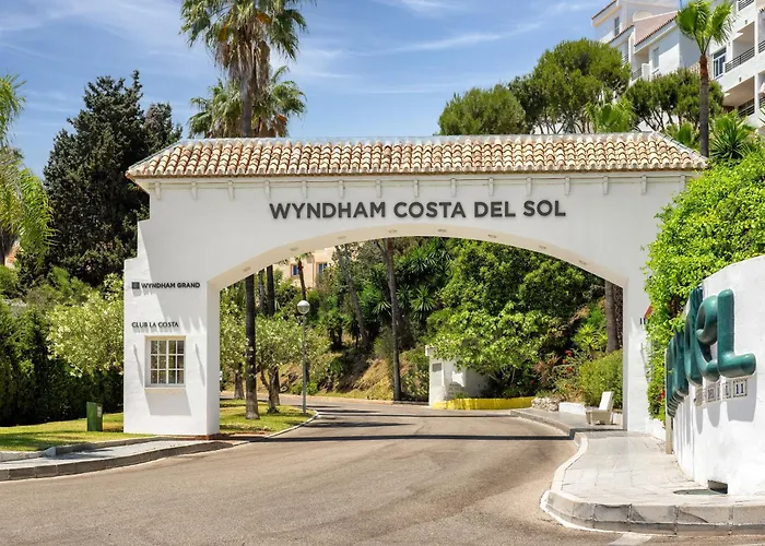 Lägenhet Beautiful With Stunning Sea Views, Perfect For Relaxation *