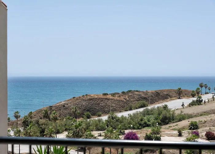Beautiful With Stunning Sea Views, Perfect For Relaxation Fuengirola