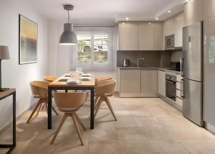 Beautiful With Stunning Sea Views, Perfect For Relaxation